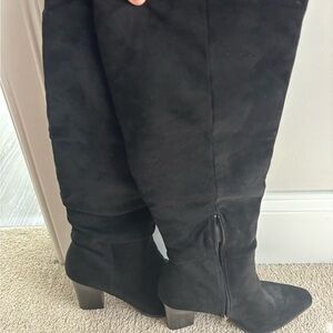 Elegant Black Knee-High Boots